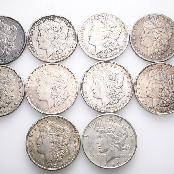 1878-1921 USA dollar Morgan 9 stk., 1922 dollar Peace 1 stk., 240,57 g rent sølv, VK