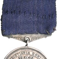 Christiania Roklub, konkurranse i Holtekilen 23.8.1908, sølv, 34,5 mm, 01