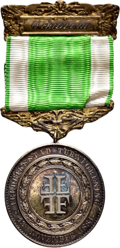Fredrikstad turnforening, Throndsen, med hempe, bånd og agraff, 31 mm, sølv, 0/01