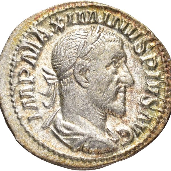 AR denarius Maximinus I (235-238 e. Kr.), Viktoria, 1+ /01