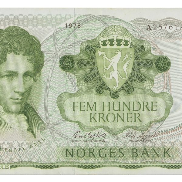 1978 500 kroner A2576120, liten flekk høyre hjørne, 1/1+