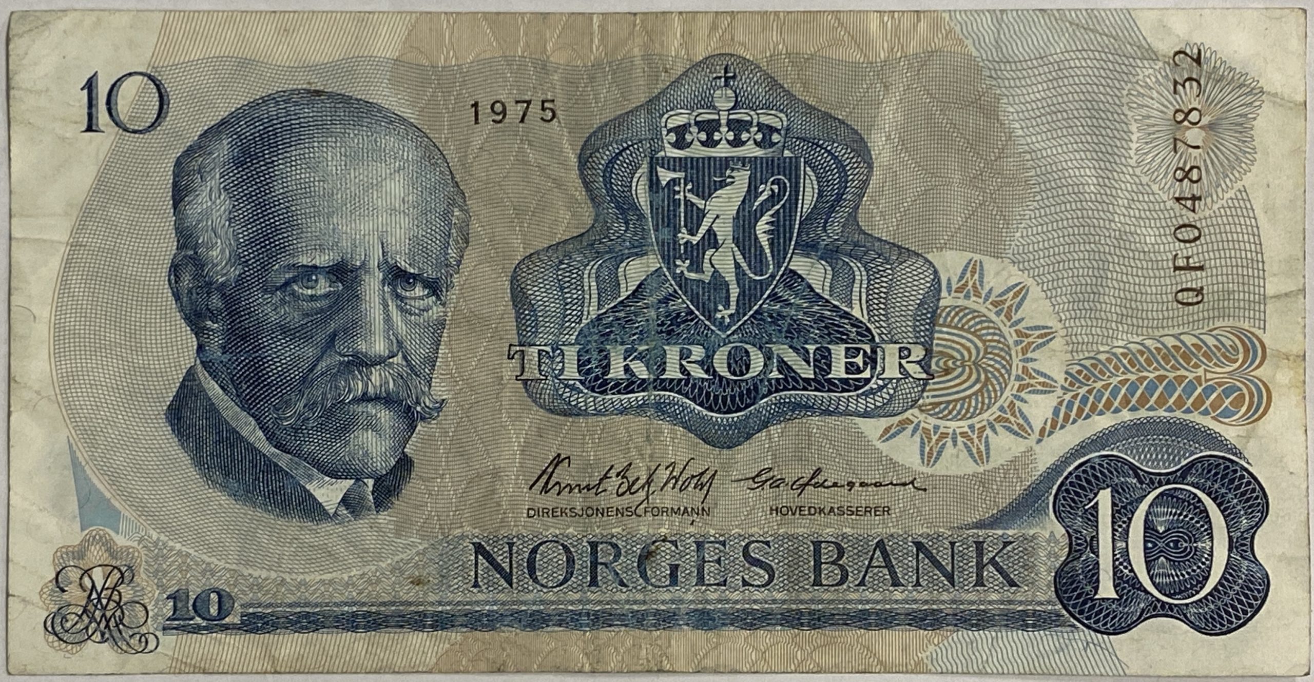 1975 10 kroner QF0487832, erstatning, 1/1-