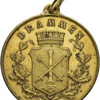 1811-1911  Drammen 100 år, forgylt, 01