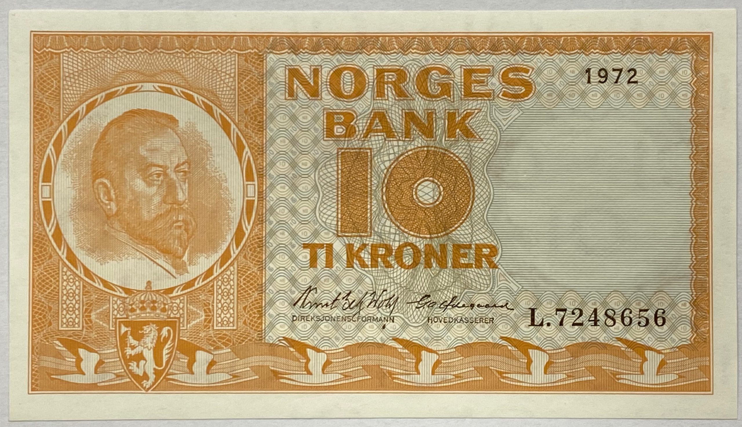 S 1972 10 kroner L.7248656, 0/01